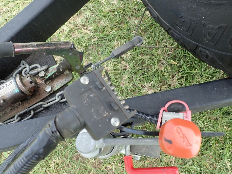 FEZIBO Electric Standing Desk 120×60cm Adjustable Height, Sit Stand Desk, B