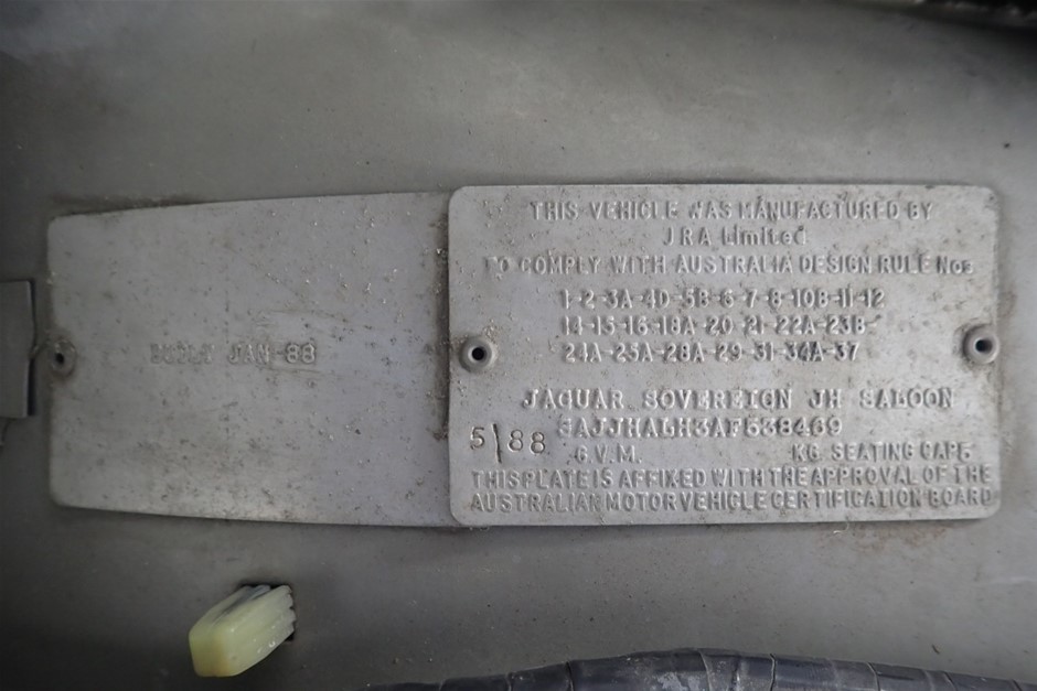 PHILIPS 3000 Series Handheld Steamer - 1000W 20 g/min Steam, Detachable 120