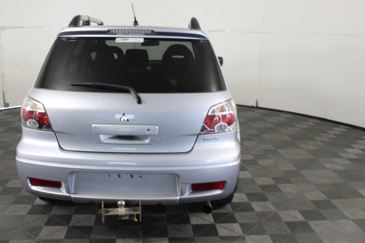 SHARK FlexBreeze HydroGo Misting Portable Fan, Up To 20m Range, Up To 12h R