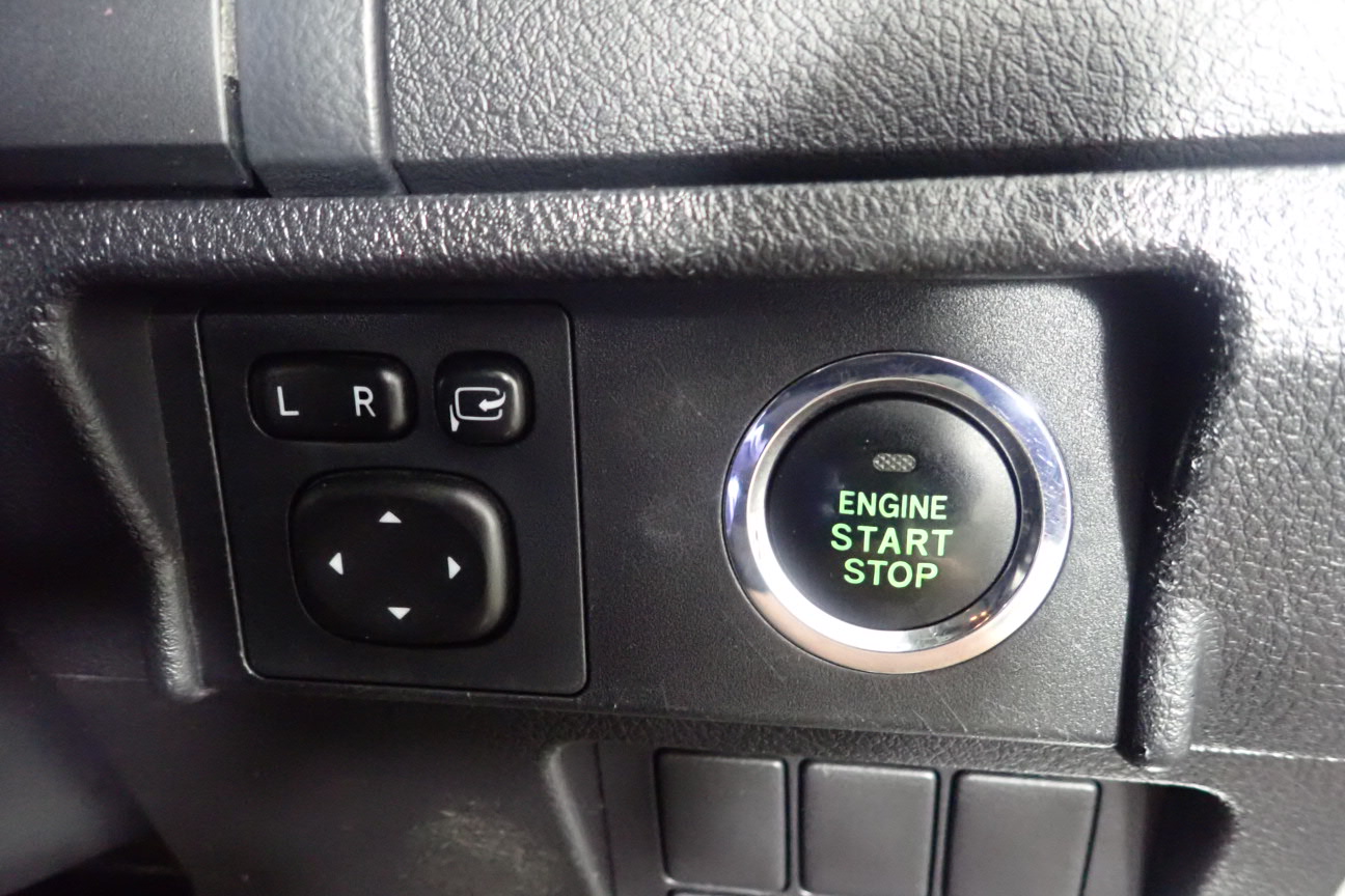 Roberts Estate Pinot Grigio 2024 (12x 750mL) SEA