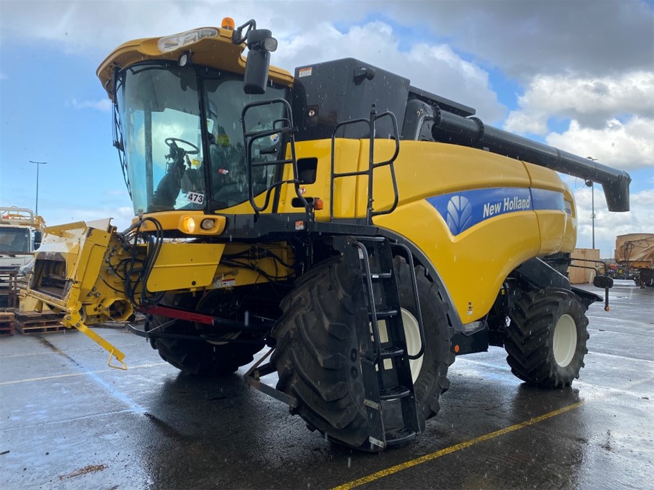 Initial Charm Letter 'Z' Gold Plated Pendant Necklace