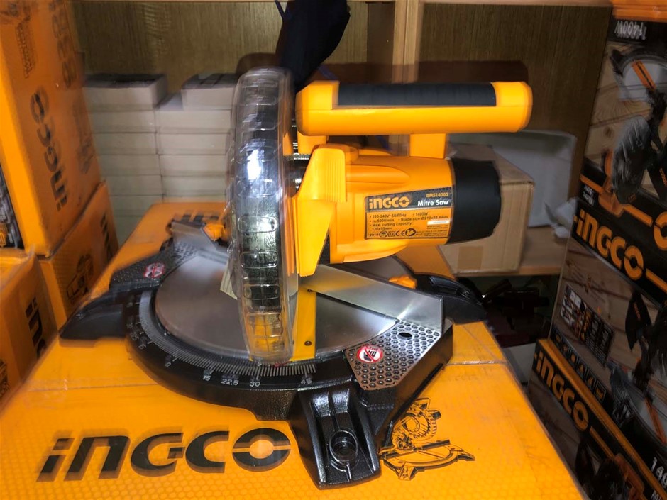 Red Tape Women's Casual Sneakers - Comfortable, On-Ground Stability, Memory