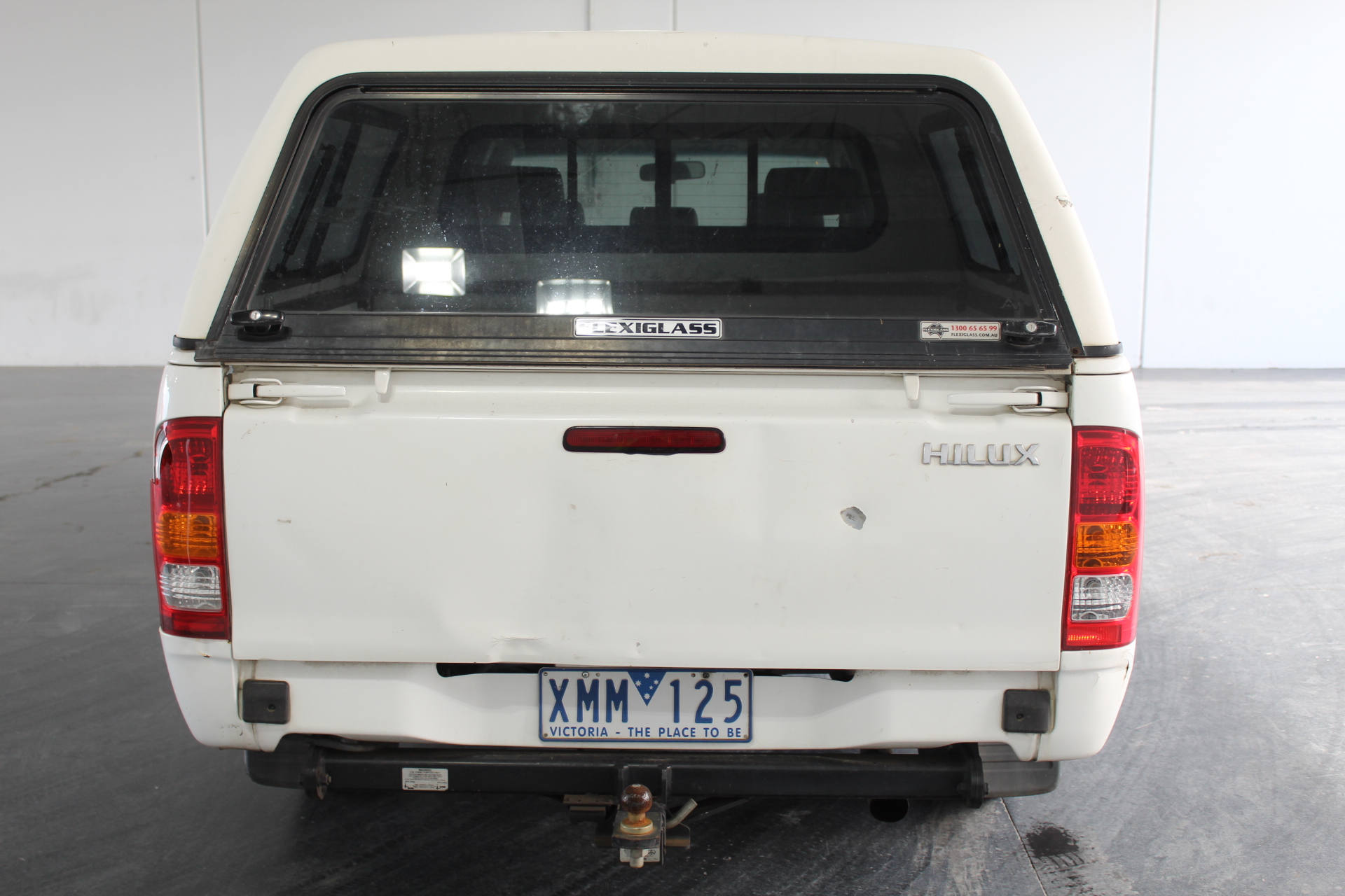 2 x LINDT Limited Edition Assorted Chocolates, Rose Gold Pink Bag, 606g. N.