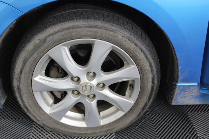 Stainless Steel (304) Shelf with Wall Bracket   - 1500L x 300W