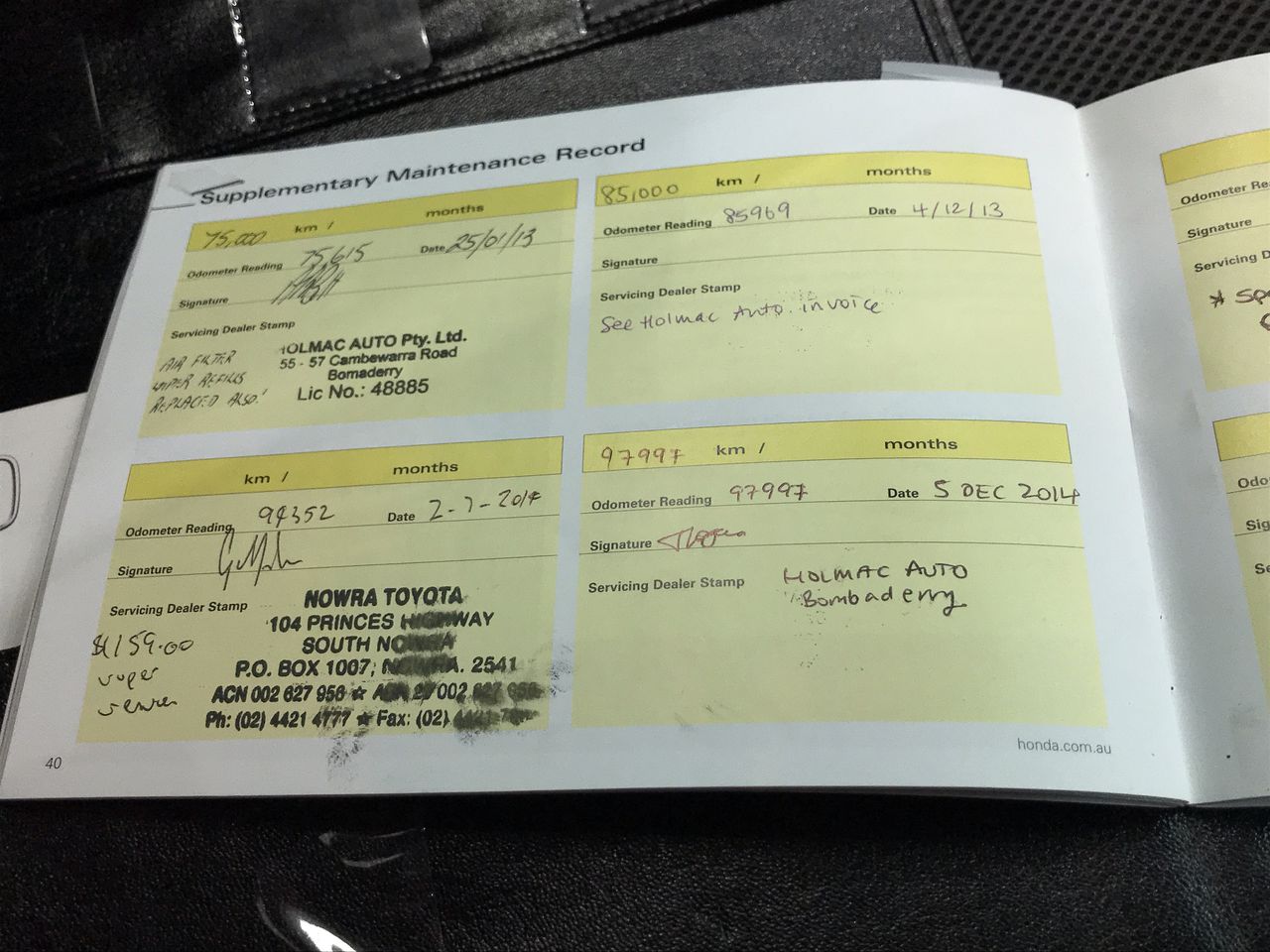 Poly Edge B30 IP Phone New w/box