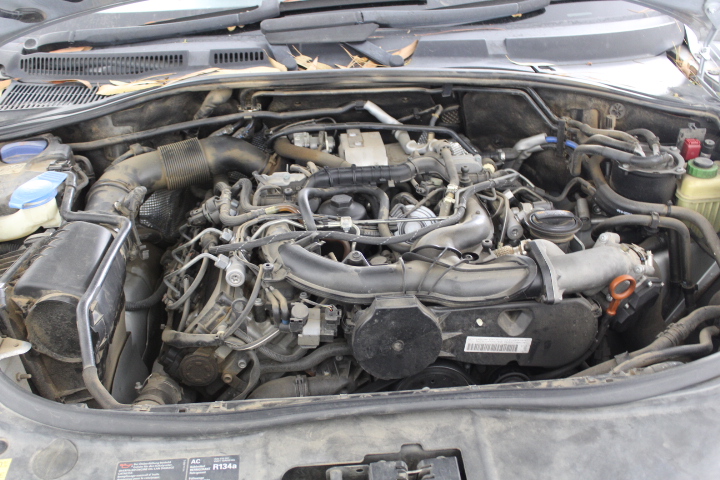 ELGATO Cam Link 4K, External Camera Capture Card, Stream and Record with DS