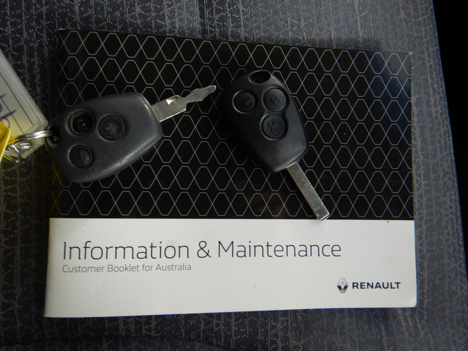 HP X2 210 G2 Laptop X5-Z8350 4GBRAM 128GB Silver