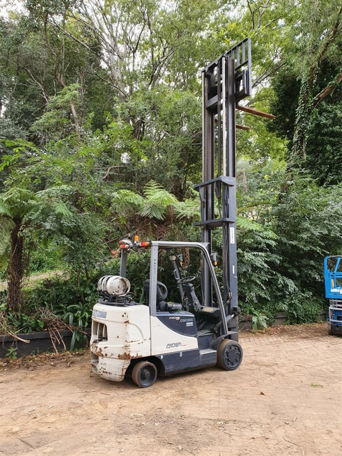 <p>2014 Isuzu  FSR 700 4 x 2 Refrigerated Body Truck</p>