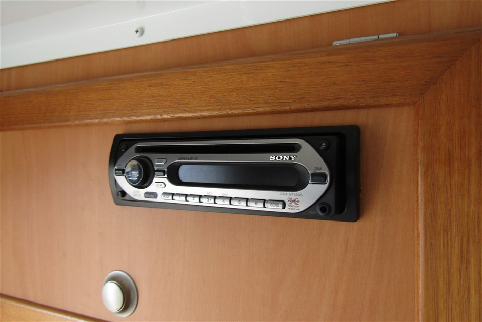 Yellowtail Shiraz 2021 (6x 750mL) SEA