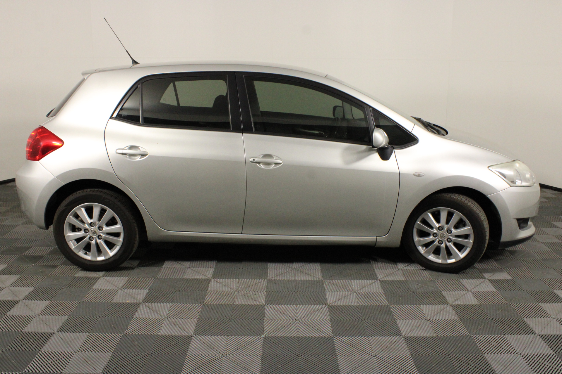 Lake Road Estate Series Sauvignon Blanc 2024 (12x 750mL) NZ