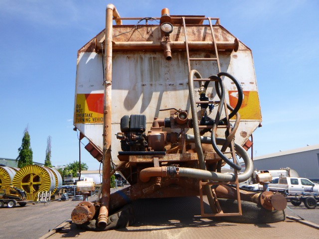 PUMA Kids' Skyrocket 2 AC+ PS Shoes, Size US2.5C, White (05), 233057. NB: m