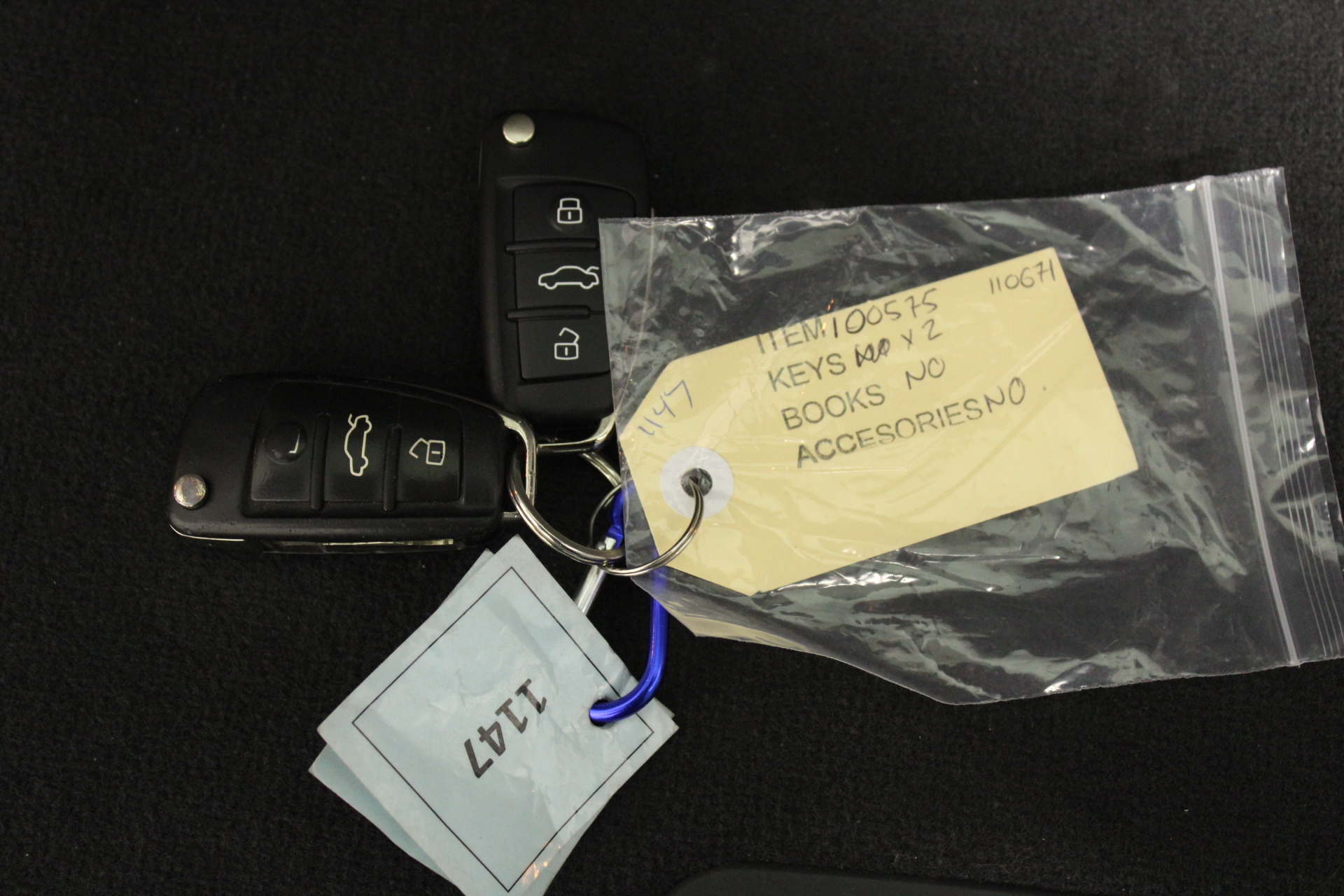 Helen & Joey Estate Cleanskin Merlot Cabernet Sauvignon 2019 (6x 750mL) VIC