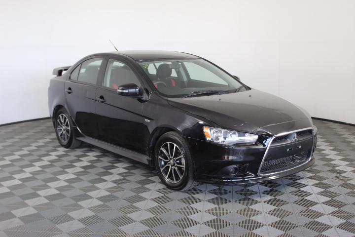 6mm Lapis & Baroque Pearl Pendant Charm Bracelet