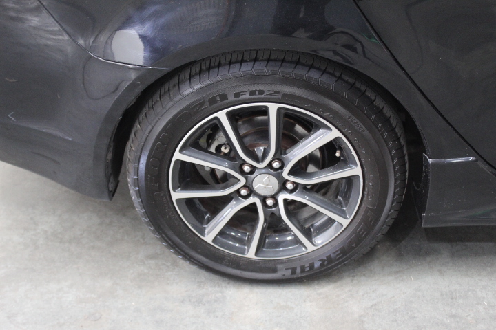 6mm Labradorite & Baroque Pearl Pendant Charm Bracelet