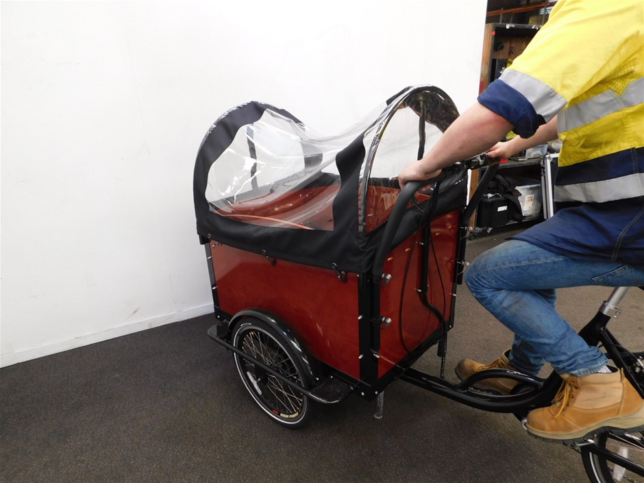 Roberts Estate Merlot 2024 (12x 750mL) SEA