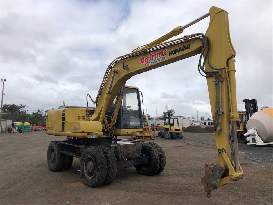 5-6mm Greyish Blue Pearl & Swarovski Pearl Charm Bracelet
