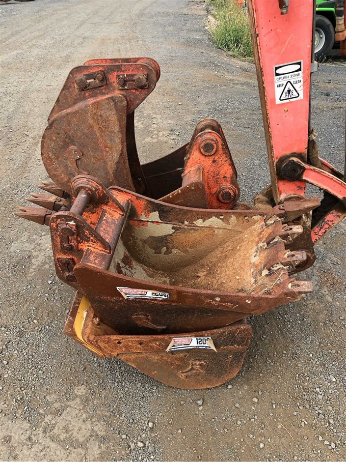 6-7mm Black Pearl & Rhinestone Real Platinum Plated Bracelet