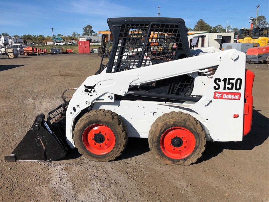 5-6mm Greyish Blue Pearl & Swarovski Pearl Charm Bracelet