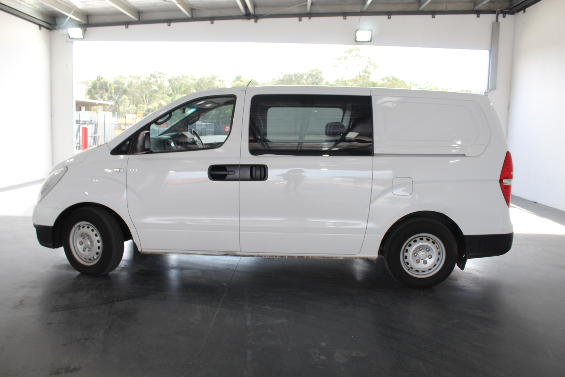 The Drover Chardonnay 2024 (6x 750mL) AUS