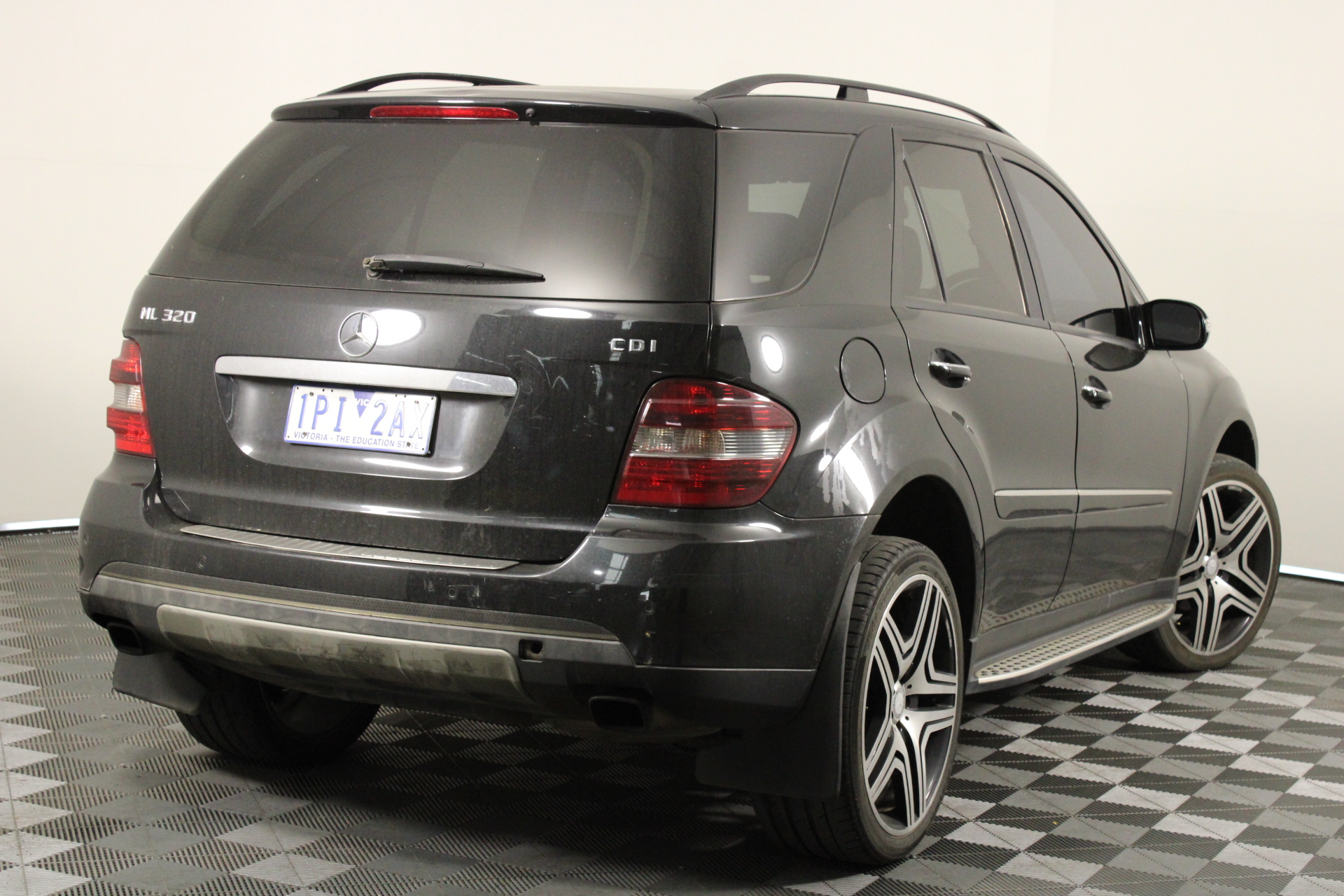 Silver-Filled Cuban Link Chain Bracelet, 10MM Wide - 22.8cm