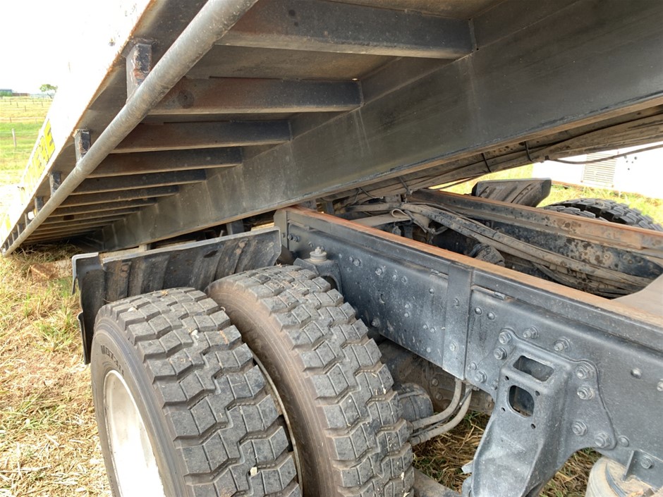 3.38 Carats Light Blue Aquamarine