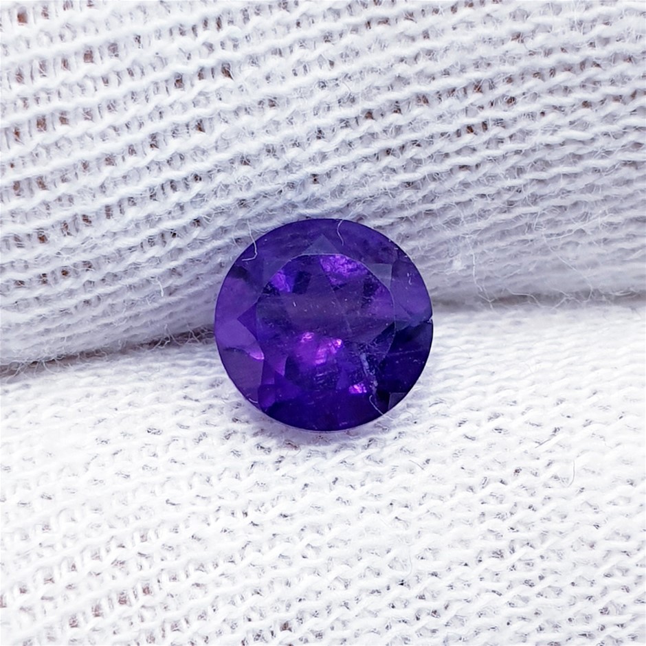 SEALY Fortech Queen Airbed with Inbuilt Pump. N.B. minor use, no packaging