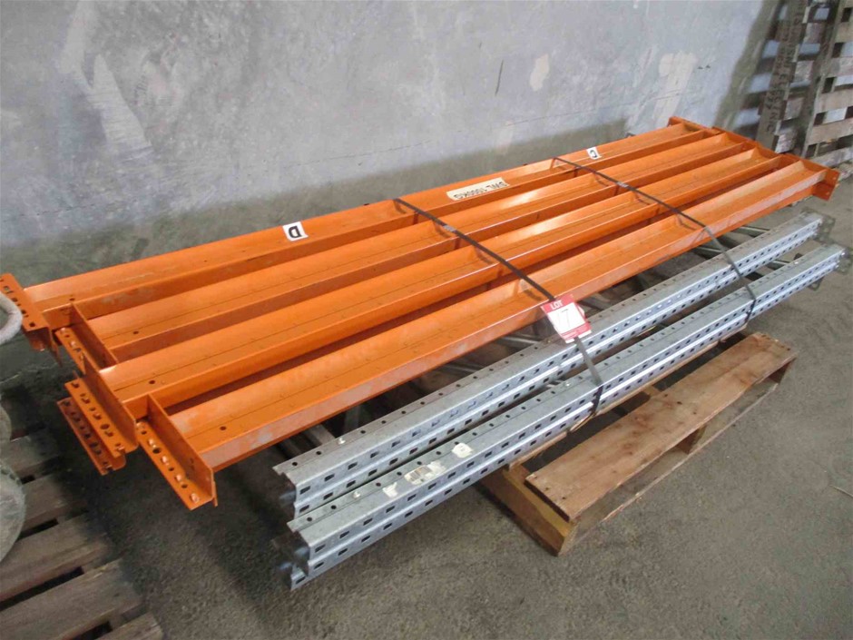 JACHS Men's Chambray Shorts, Size 40, 98% Cotton, Stone.  Buyers Note - Dis