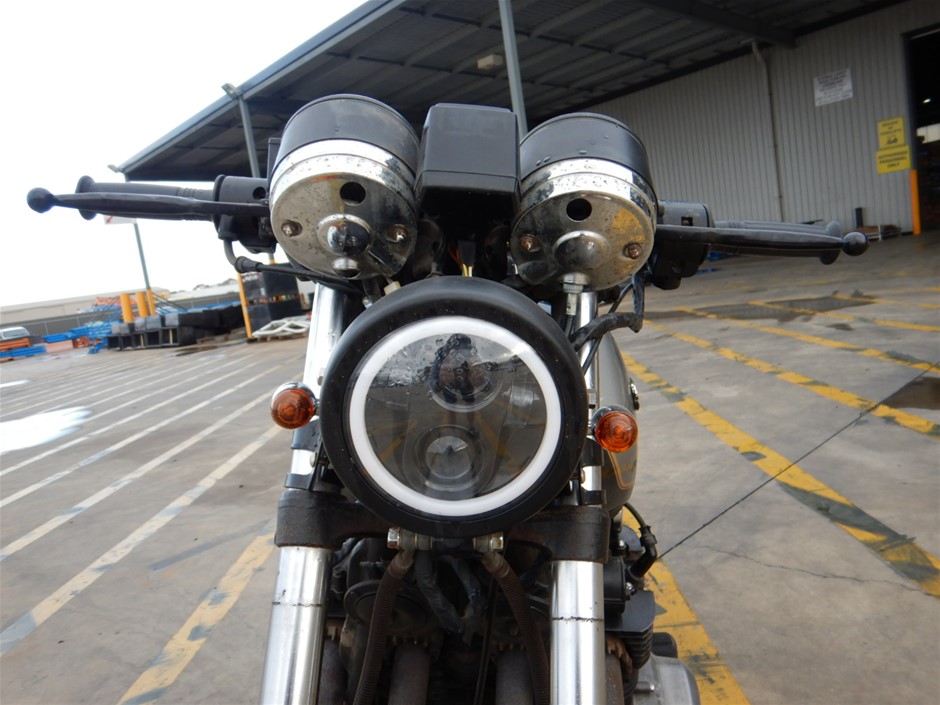 PHILIPS 5000 Series Hair Dryer, BHD530/00, Pearl Peach. NB: Slightly damage