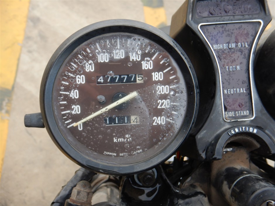 SHOKZ OpenRun Pro Bone Conduction Open-Ear Sport Headphones, Black. NB: Min