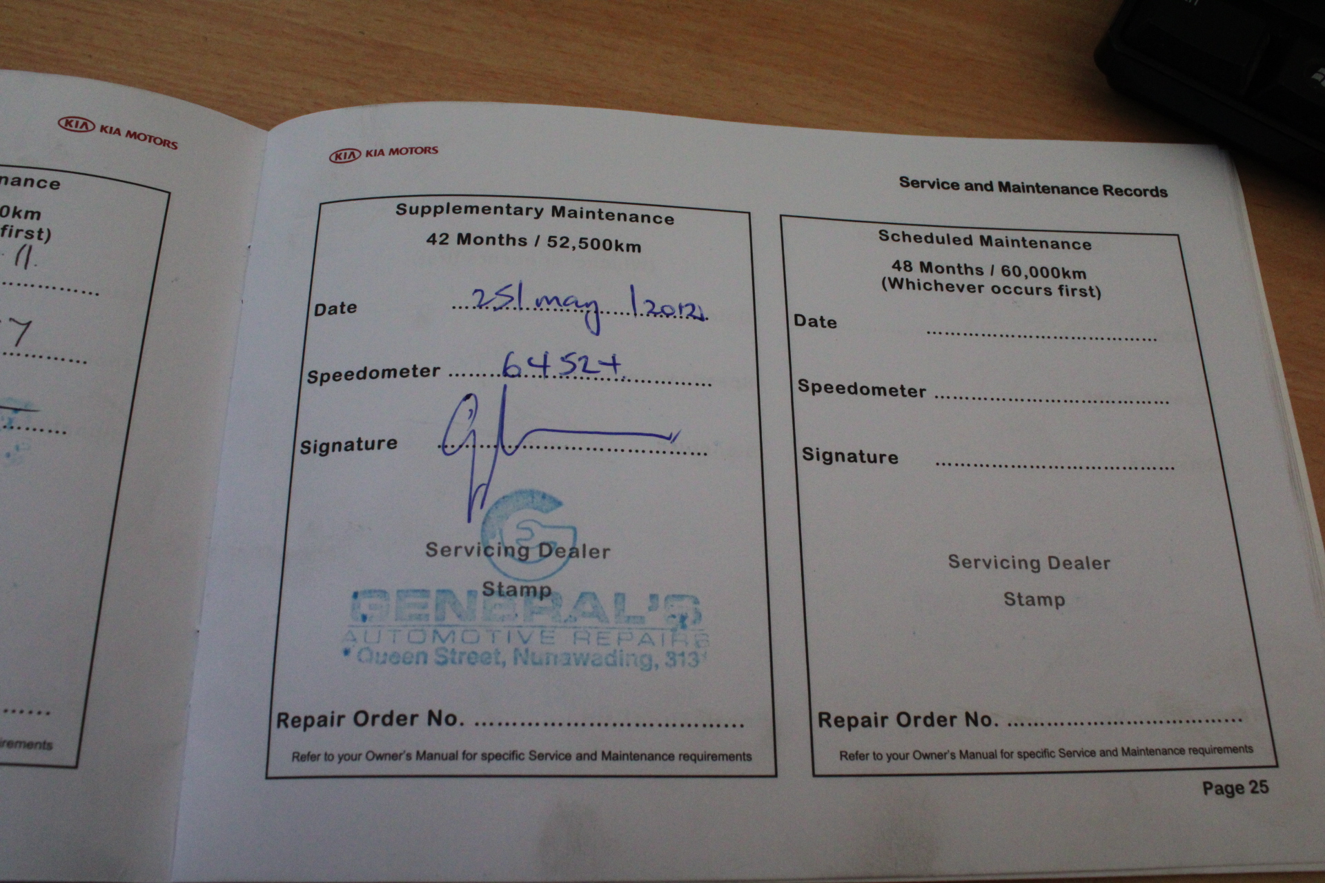 CROCS Women's Classic Platform Lined Clogs, Size US7 / UK5, White (100), 20