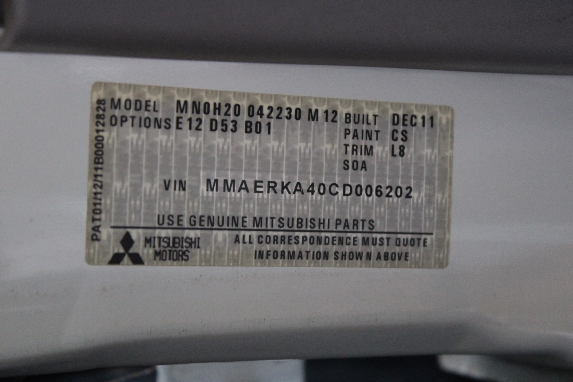 <p>Assorted 4Lt Tins of Paint</p>