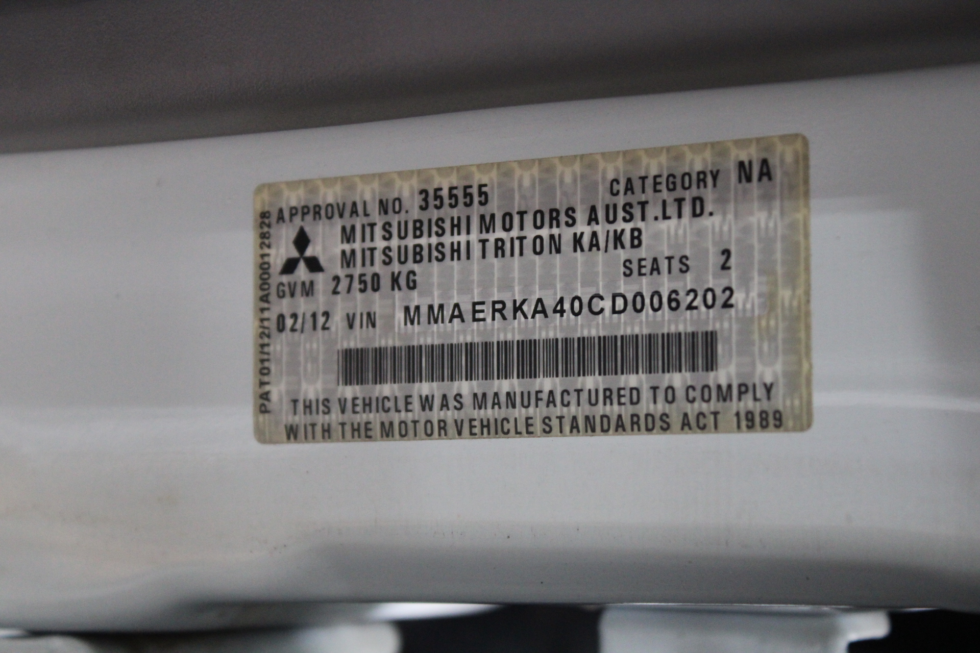 <p>Assorted 4Lt Tins of Paint</p>