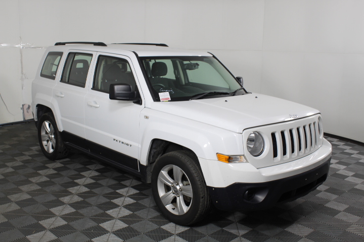 Classic Stainless Steel 3mm Curb Chain Bracelet - 9 Inches (Yellow)