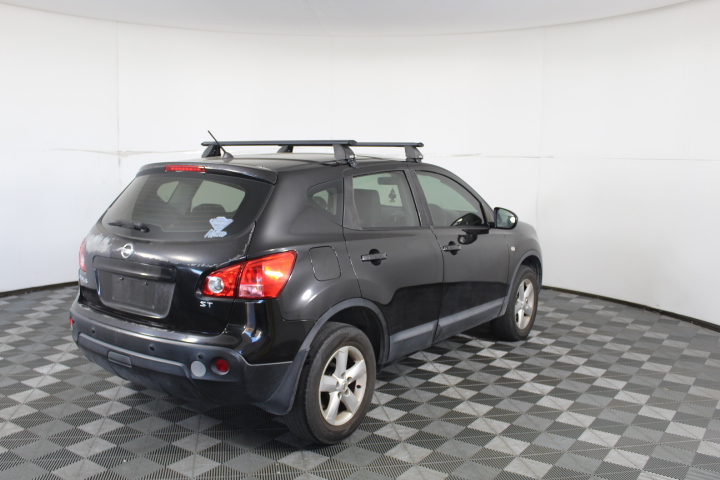 AMAZON BASICS 5-Piece Wire Brush Set with 0.63 cm Hex Shank.