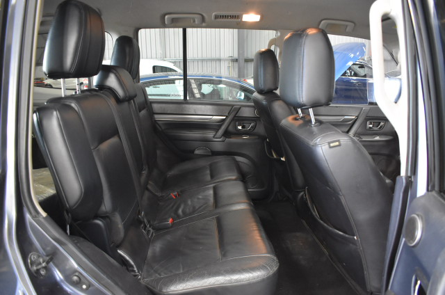 REMSAFE Window Winder with Stainless Steel Chain Black, Lockable Key, Awnin