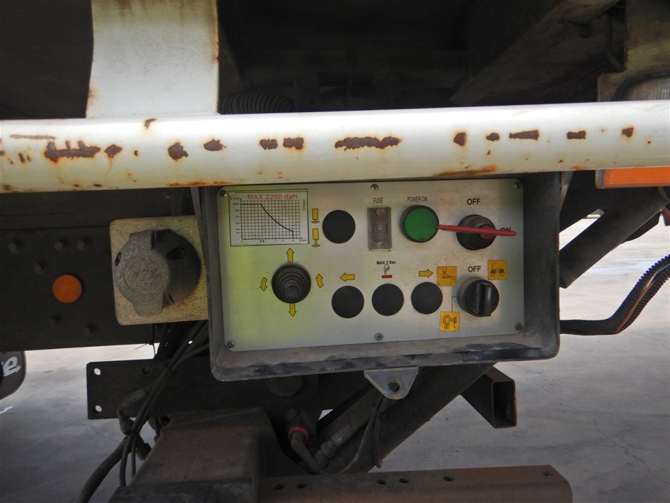 DELL Monitor & MICROSOFT Keyboard