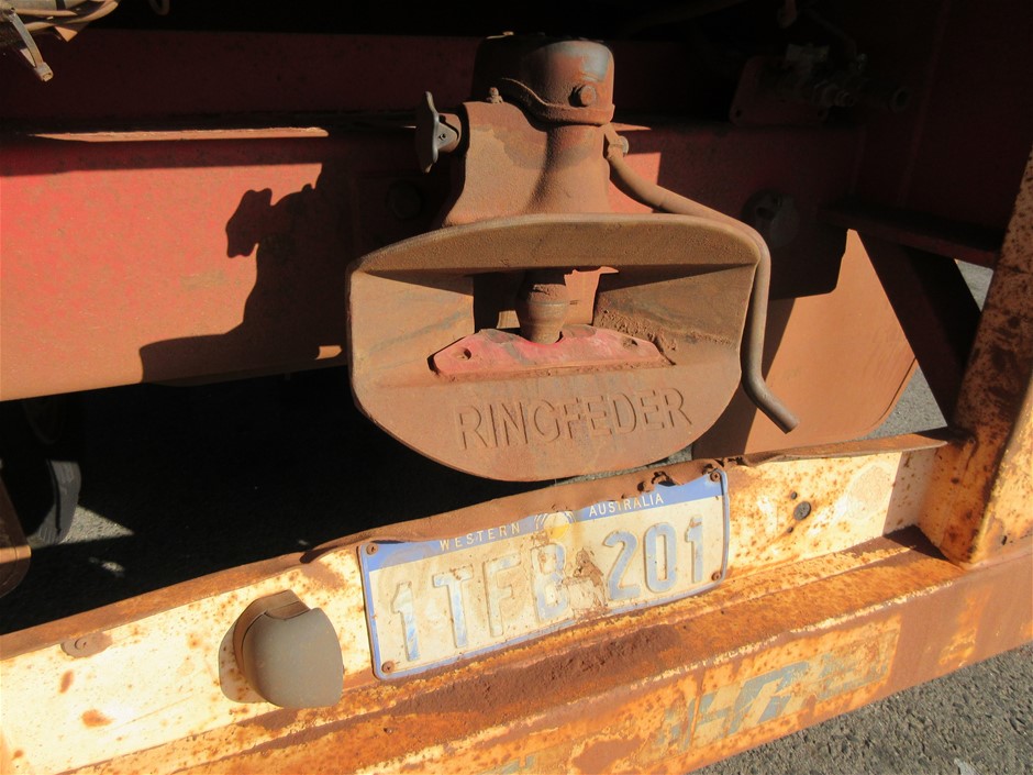 50x Brown Paper Bags (21x11x27cm)