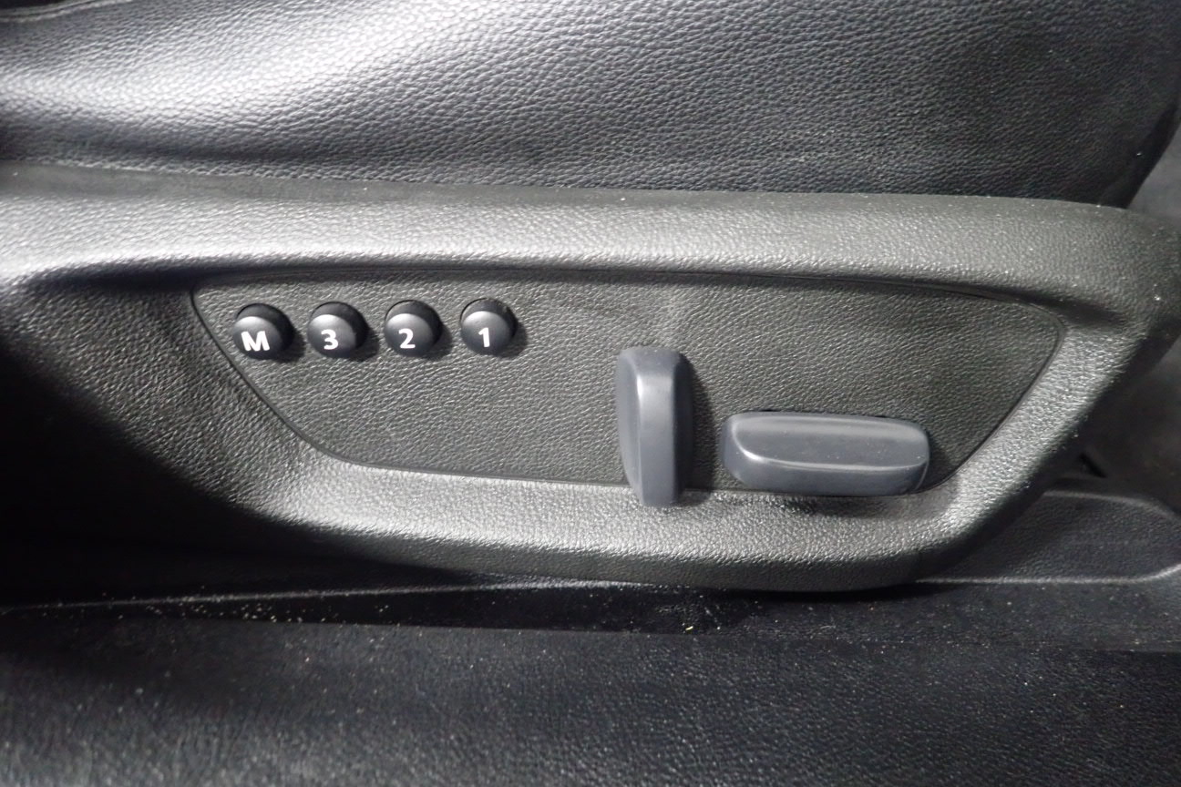 2021 ACDC 40TH ANN FOR THOSE ABOUT TO ROCK 20c COLOURED UNC COIN