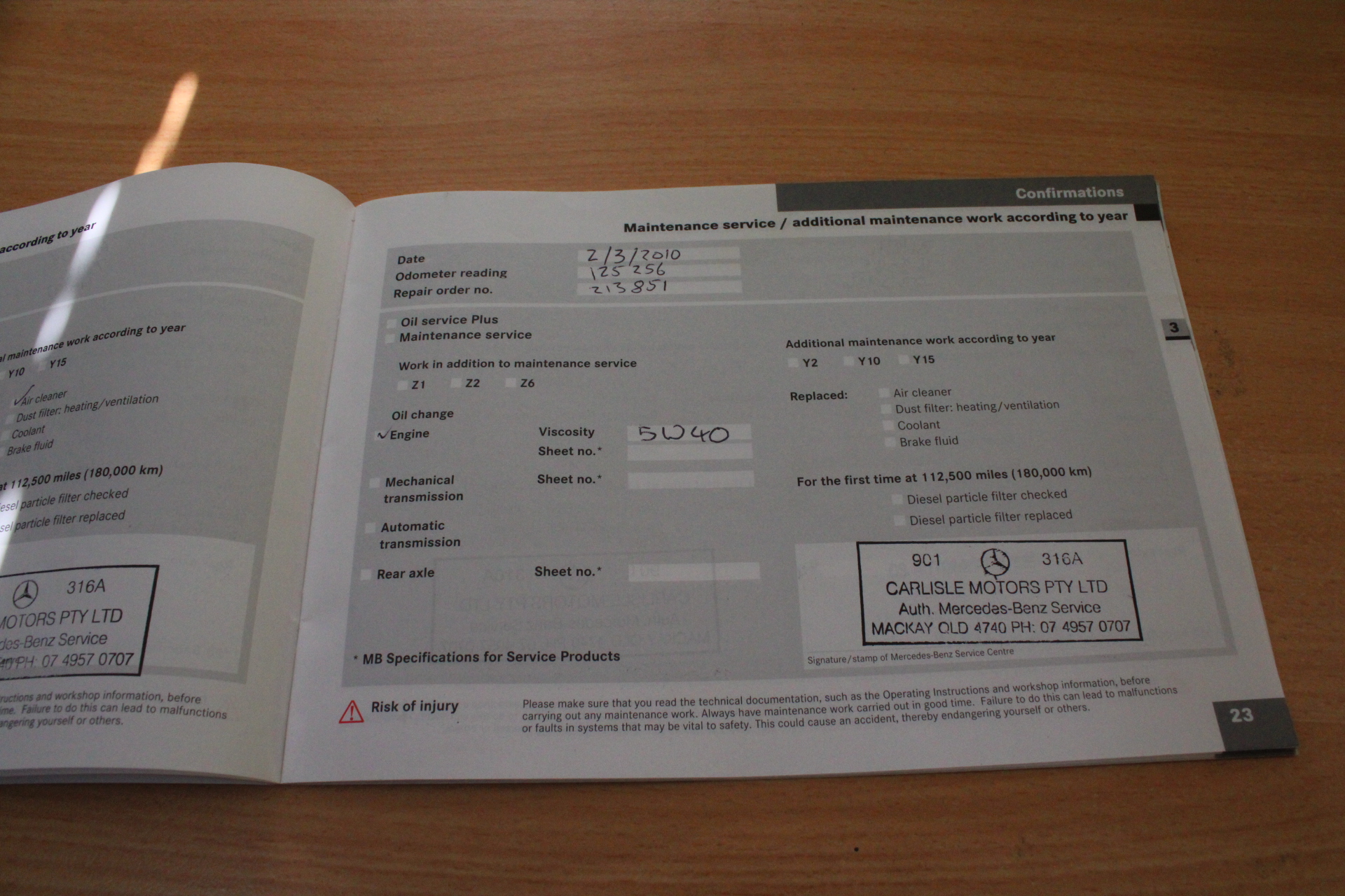 Waterproof  Watch Barrel Shaped Transparent Red Color Quartz Watch Popular