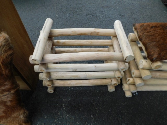 Waterproof  Watch Barrel Shaped Transparent Quartz Watch Popular