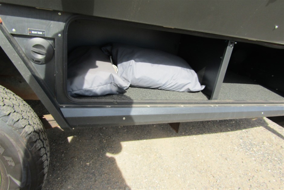 7-8mm Pearl & Amethyst with Real Platinum Plated Bracelet