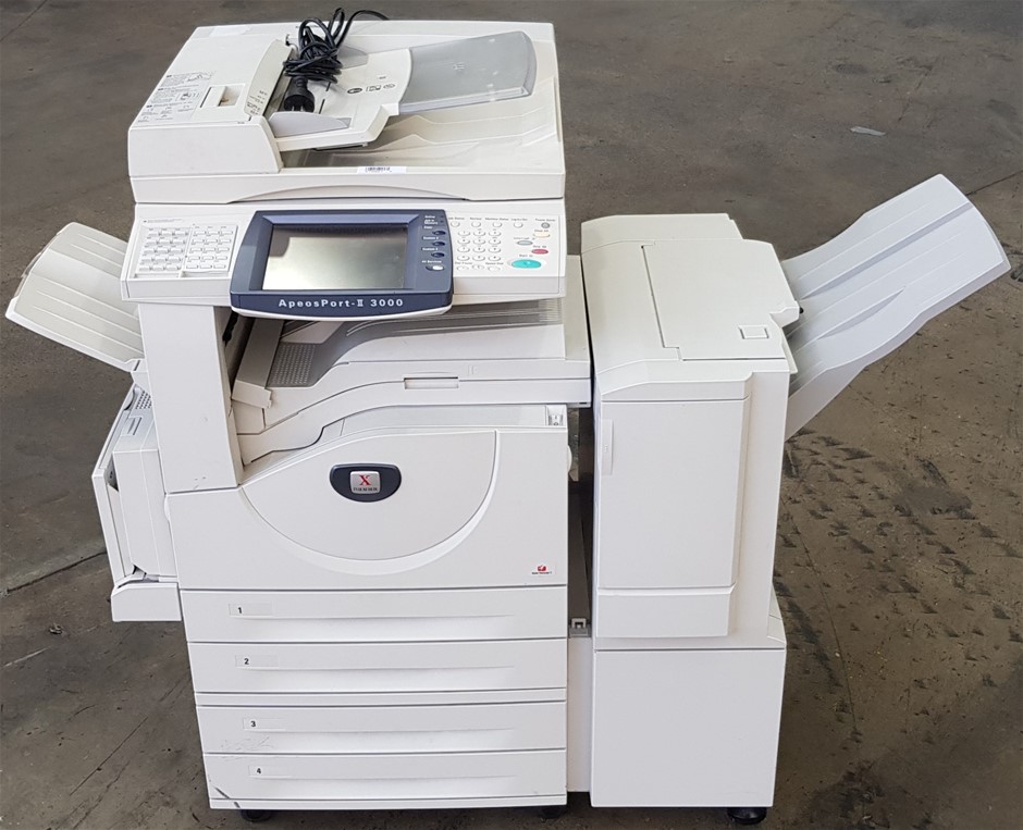 0.20 Carat white pear shape diamond valuation $1,023