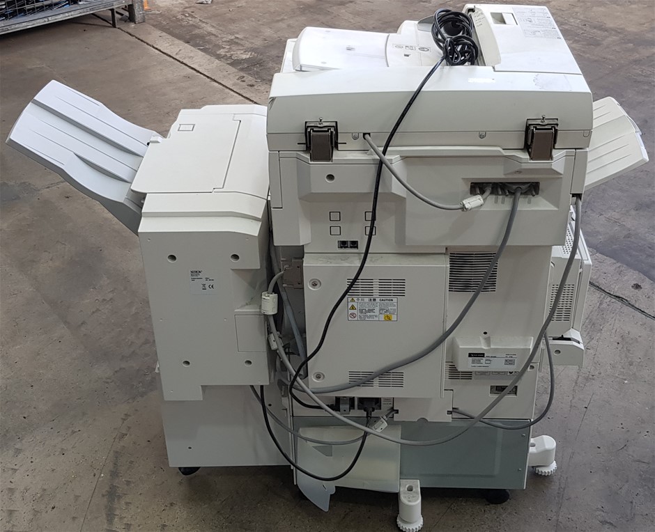 0.59 TCW red round various diamonds HPHT