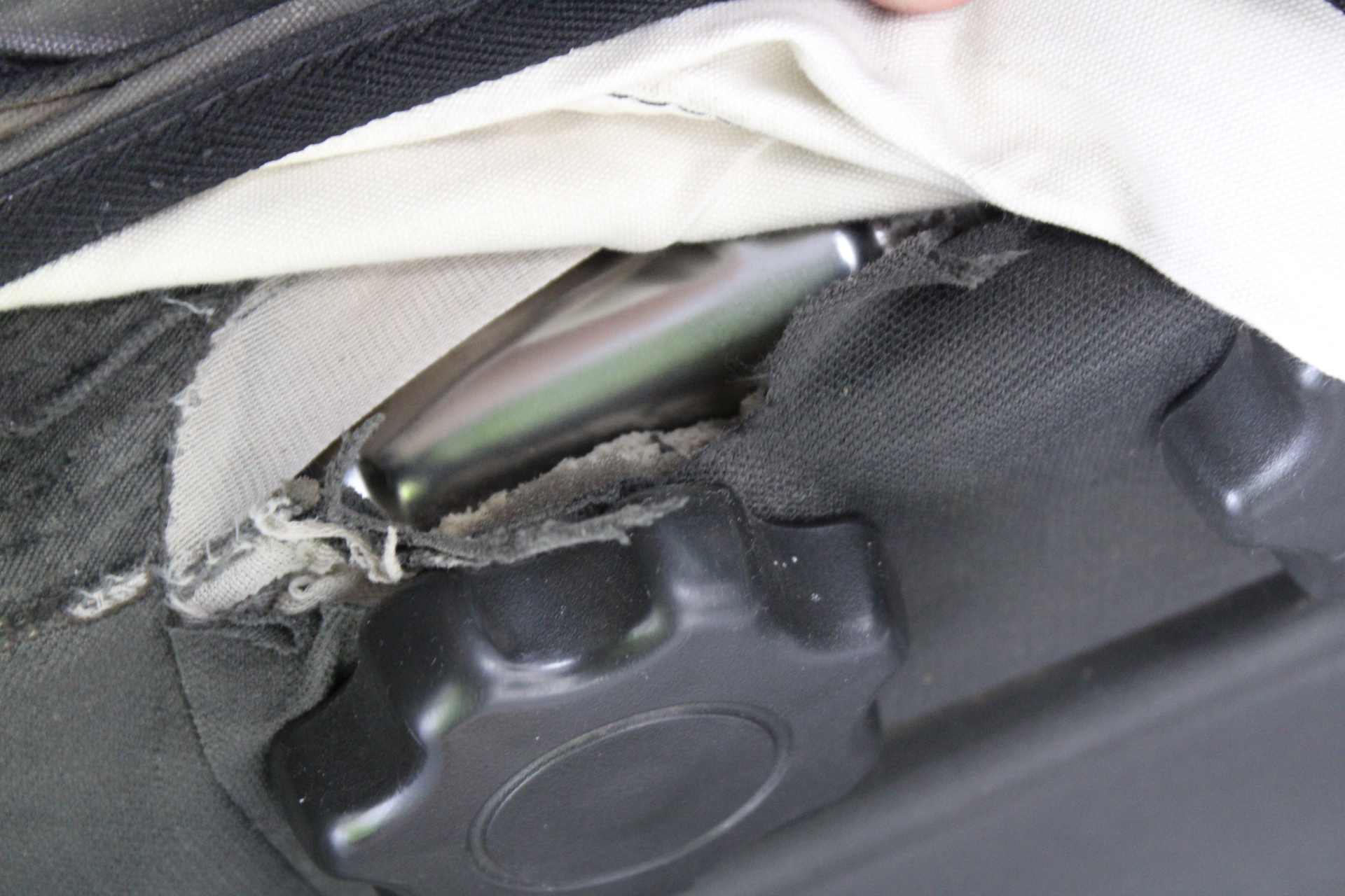 0.11 carat white round 5 diamonds