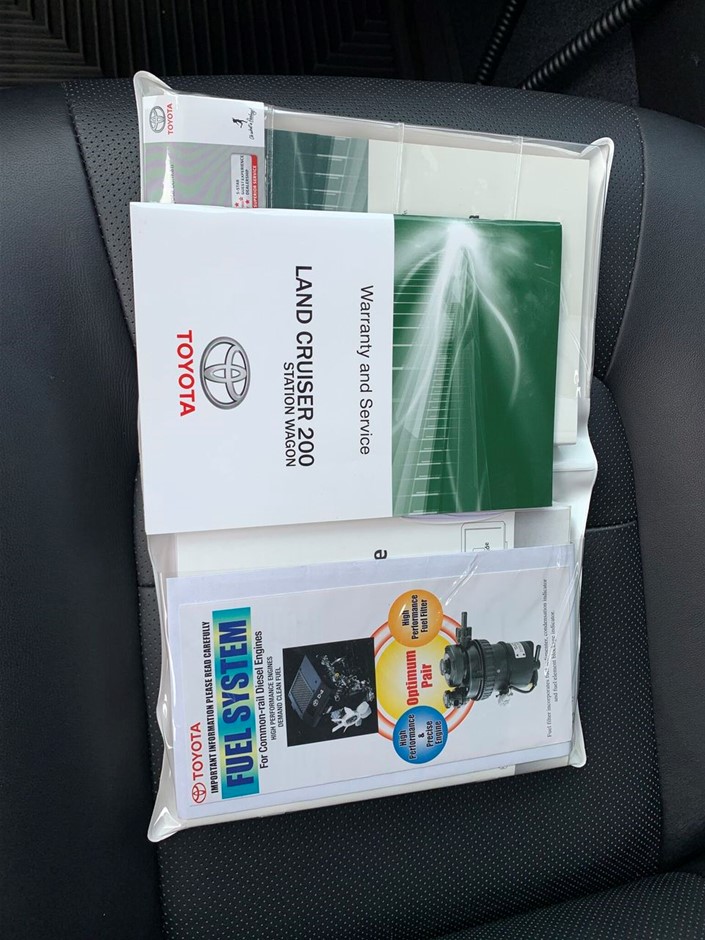 FORD FALCON GT 351 Certified 1/10th Oz (Approx) 999 Silver Bullion Coin