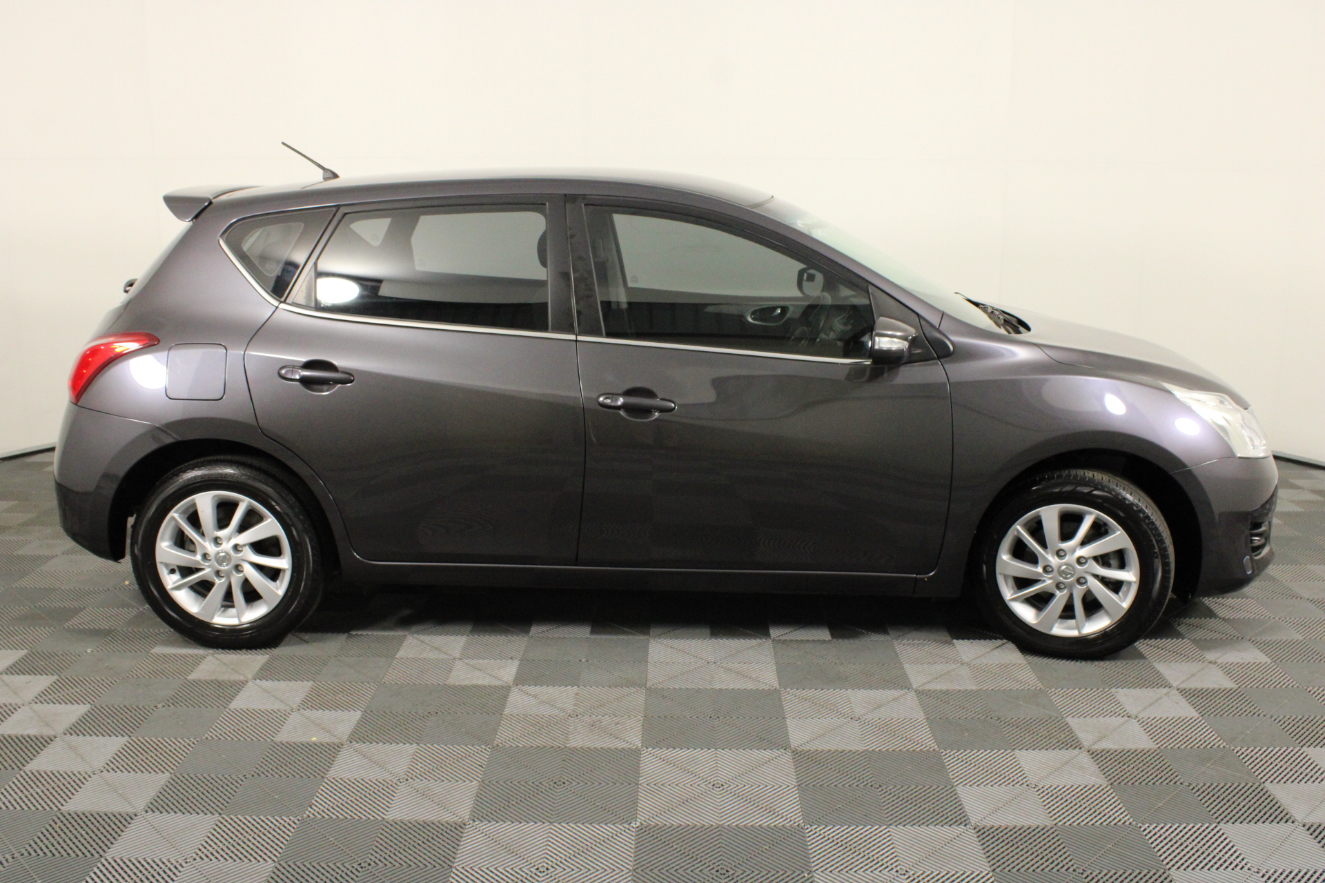 NEW XC Ford Cobra Colour Silver Stunner Coin with C.O.A. LTD