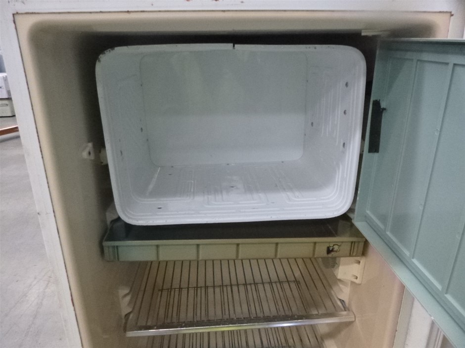 8mm Malaysia 'Jade' Quartz Gemstones Beaded Bracelet.