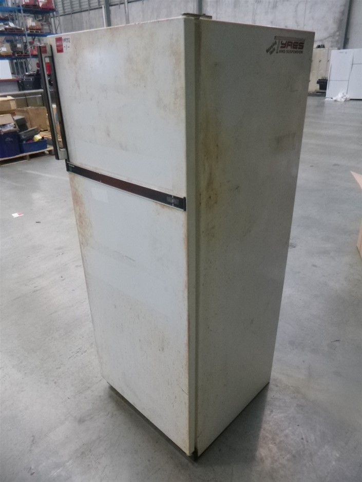 Light Green Flower Jade Gemstones & Swarovski® Crystal Earrings