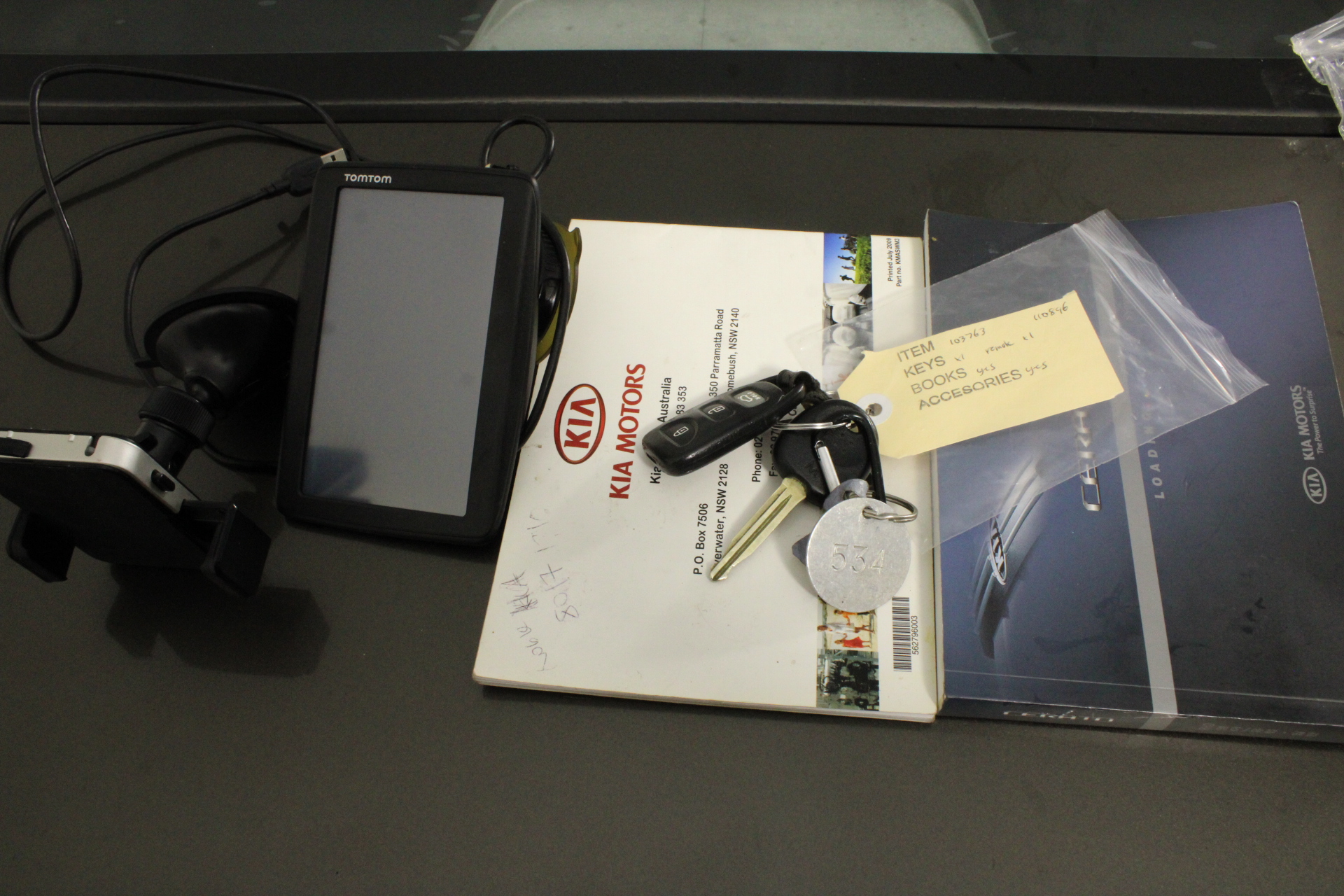 Solid 925 Sterling Silver & Gold Plated Chakra Bracelet - Heart Chakra