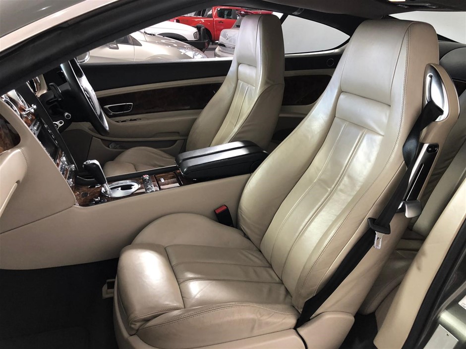 <p>Hailian 001113-CPCD301 Counterbalance Forklift</p>